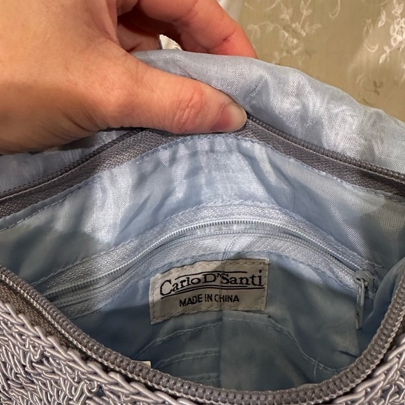 Vintage Carlo D’Santi Crochet Baby Blue Crossbody Bag - Picture 4 of 4